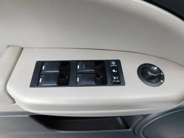 2011 Dodge Caliber Uptown Sport Wagon 4D