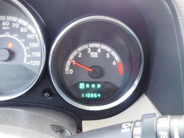 2011 Dodge Caliber Uptown Sport Wagon 4D