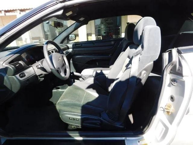 2006 Chrysler Sebring Touring Convertible 2D