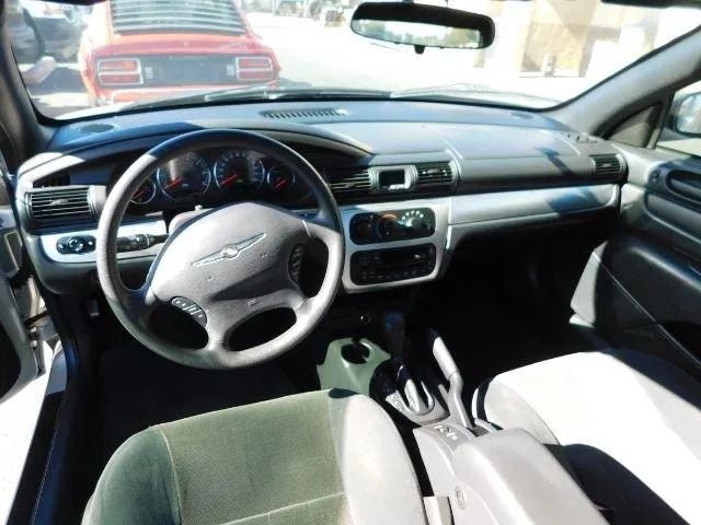 2006 Chrysler Sebring Touring Convertible 2D