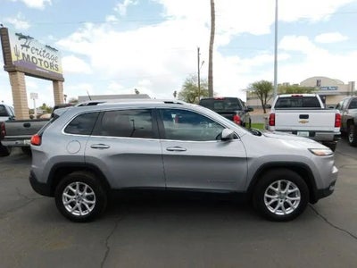 2016 Jeep Cherokee Latitude Sport Utility 4D