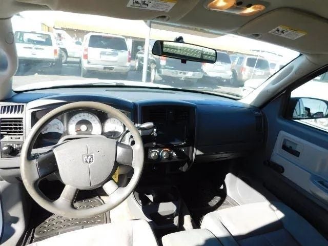 2005 Dodge Dakota Club Cab ST Pickup 2D 6 1/2 ft