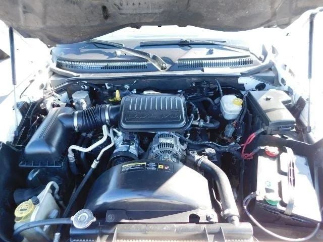 2005 Dodge Dakota Club Cab ST Pickup 2D 6 1/2 ft