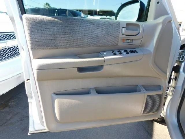 2004 Dodge Dakota Quad Cab SXT Pickup 4D 5 1/2 ft