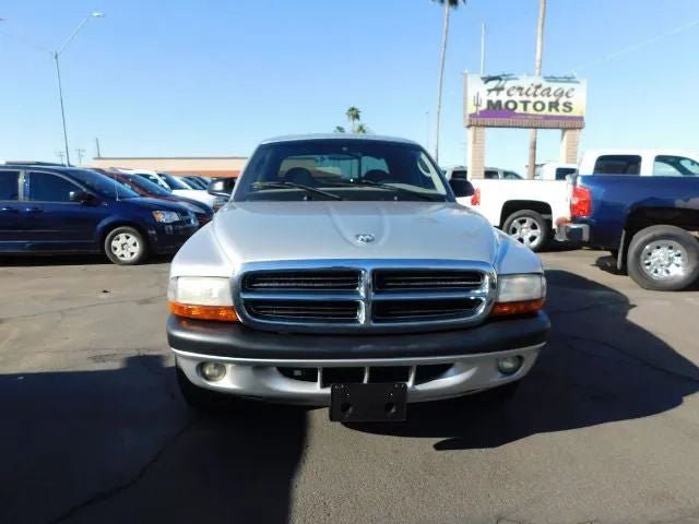 2004 Dodge Dakota Quad Cab SXT Pickup 4D 5 1/2 ft