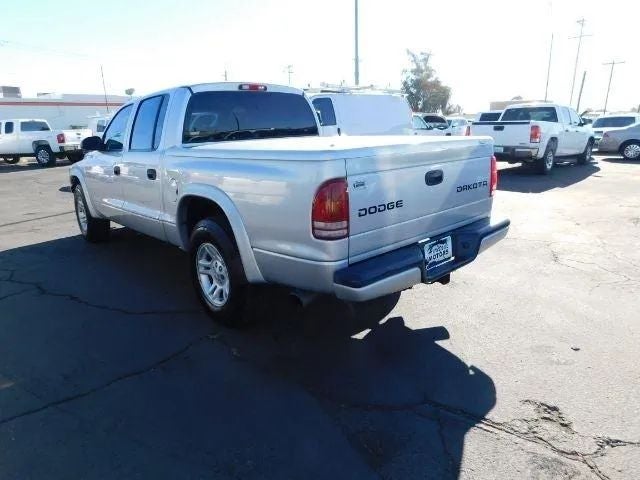 2004 Dodge Dakota Quad Cab SXT Pickup 4D 5 1/2 ft