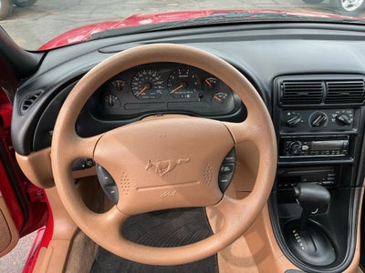 1998 Ford Mustang Convertible 2D