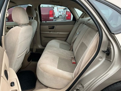 2006 Ford Taurus SEDAN 4-DR SE