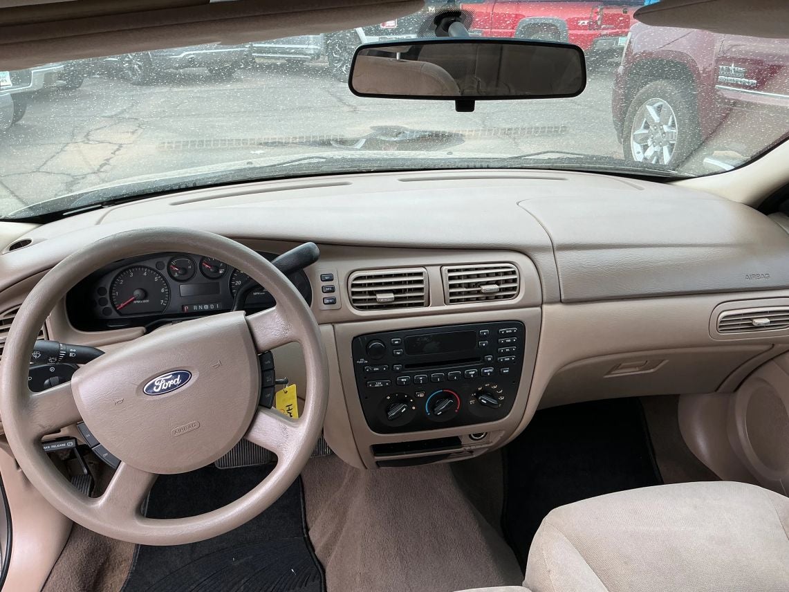 2006 Ford Taurus SEDAN 4-DR SE