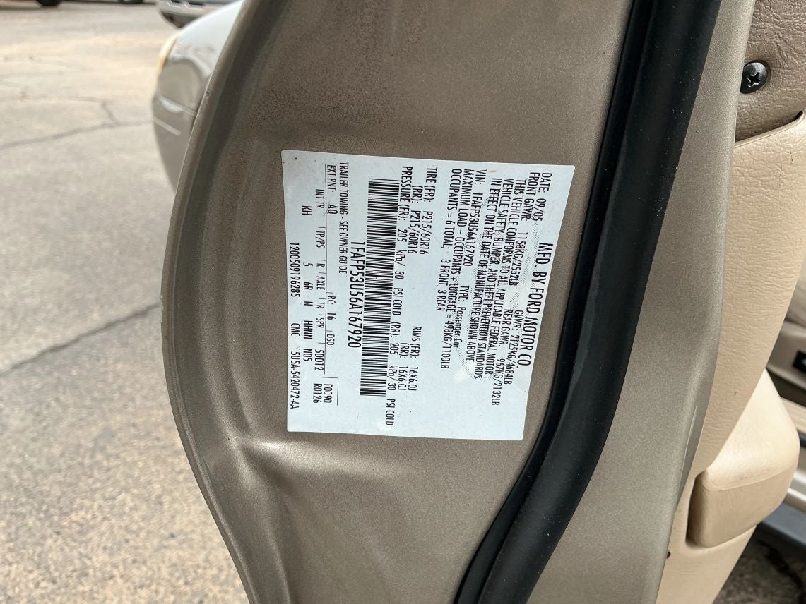 2006 Ford Taurus SEDAN 4-DR SE
