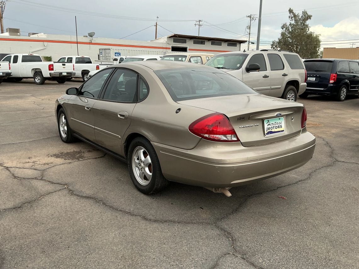 2006 Ford Taurus SEDAN 4-DR SE