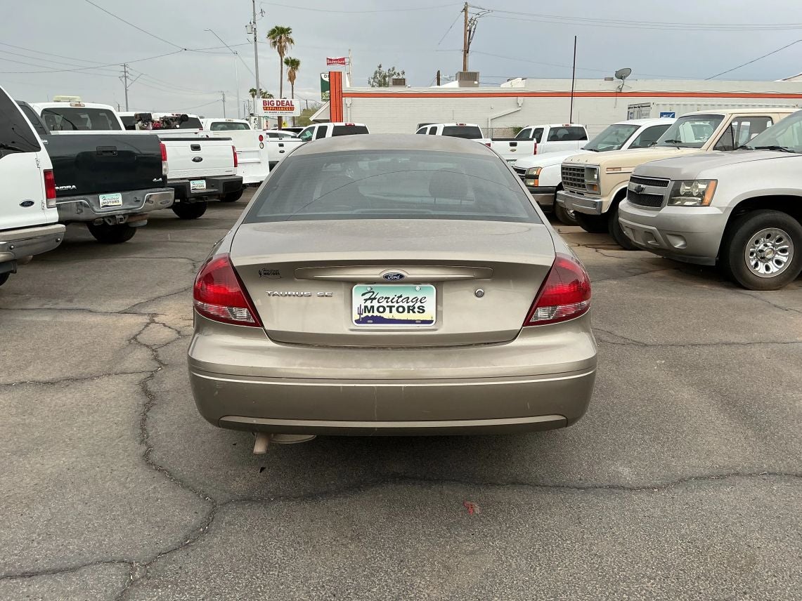 2006 Ford Taurus SEDAN 4-DR SE