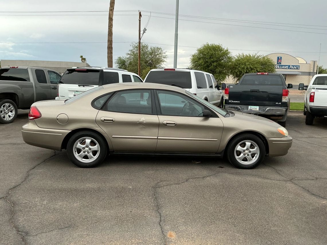 2006 Ford Taurus SEDAN 4-DR SE
