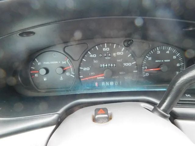 2001 Ford Taurus SEL Sedan 4D