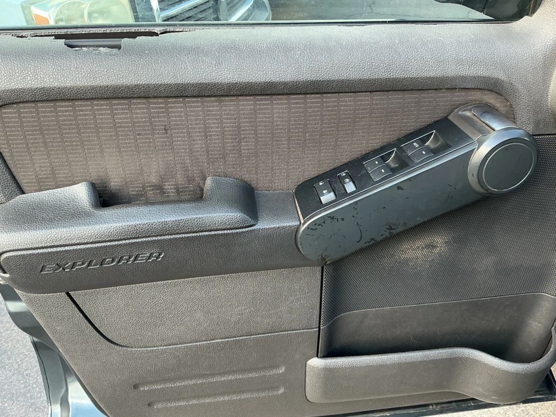 2010 Ford Explorer XLT Sport Utility 4D