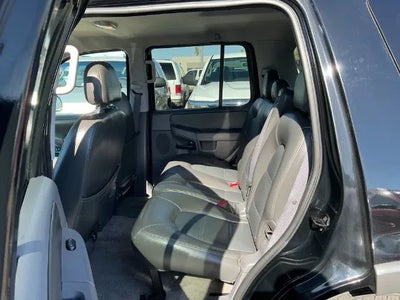 2004 Ford Explorer XLS Sport SUV 4D