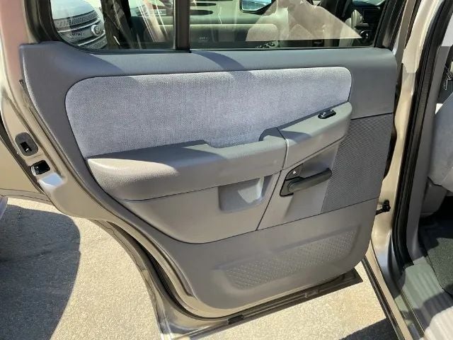 2005 Ford Explorer XLT Sport SUV 4D