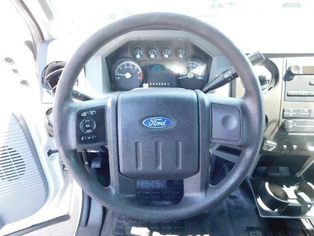 2012 Ford F250 Super Duty Crew Cab XL Pickup 4D 6 3/4 ft