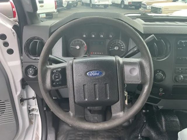2013 Ford F250 Super Duty Super Cab XL Pickup 4D 8 ft