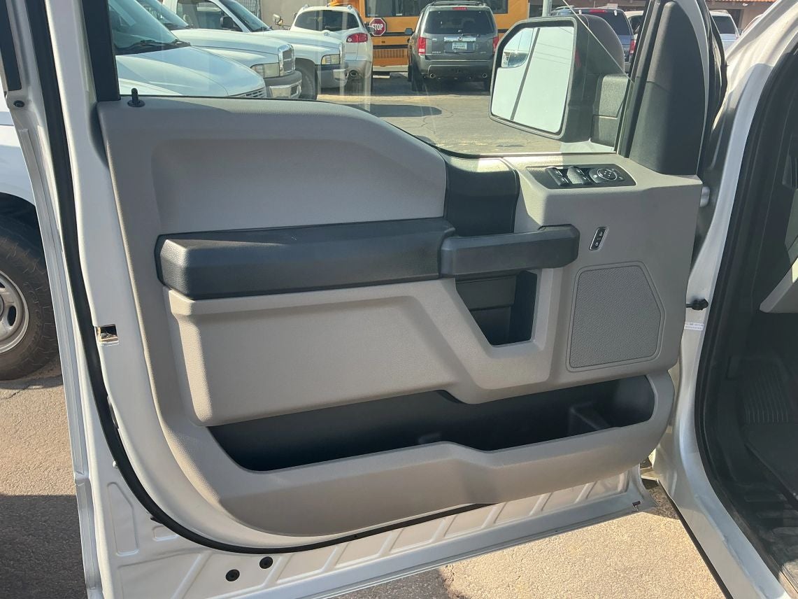 2019 Ford F150 SuperCrew Cab XL Pickup 4D 5 1/2 ft
