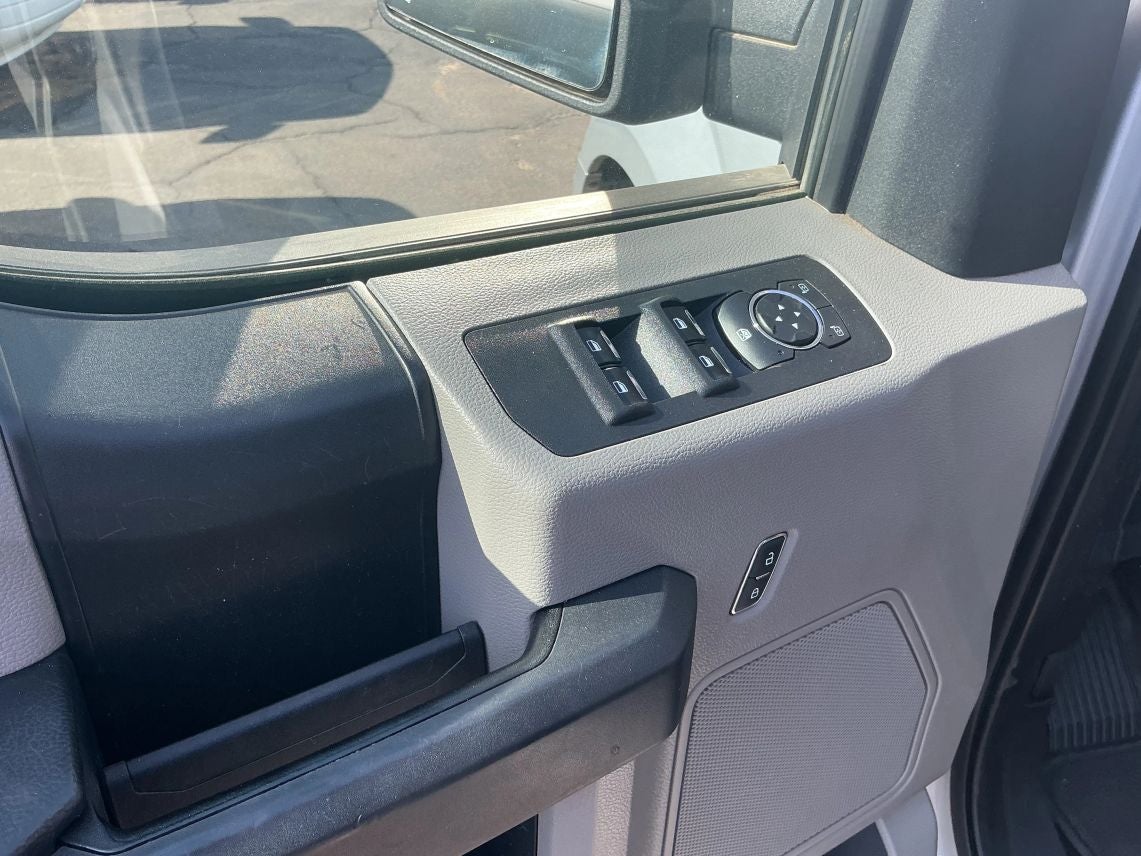 2019 Ford F150 SuperCrew Cab XL Pickup 4D 5 1/2 ft