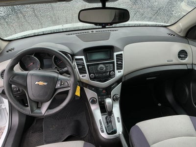 2015 Chevrolet Cruze Sedan LS Auto