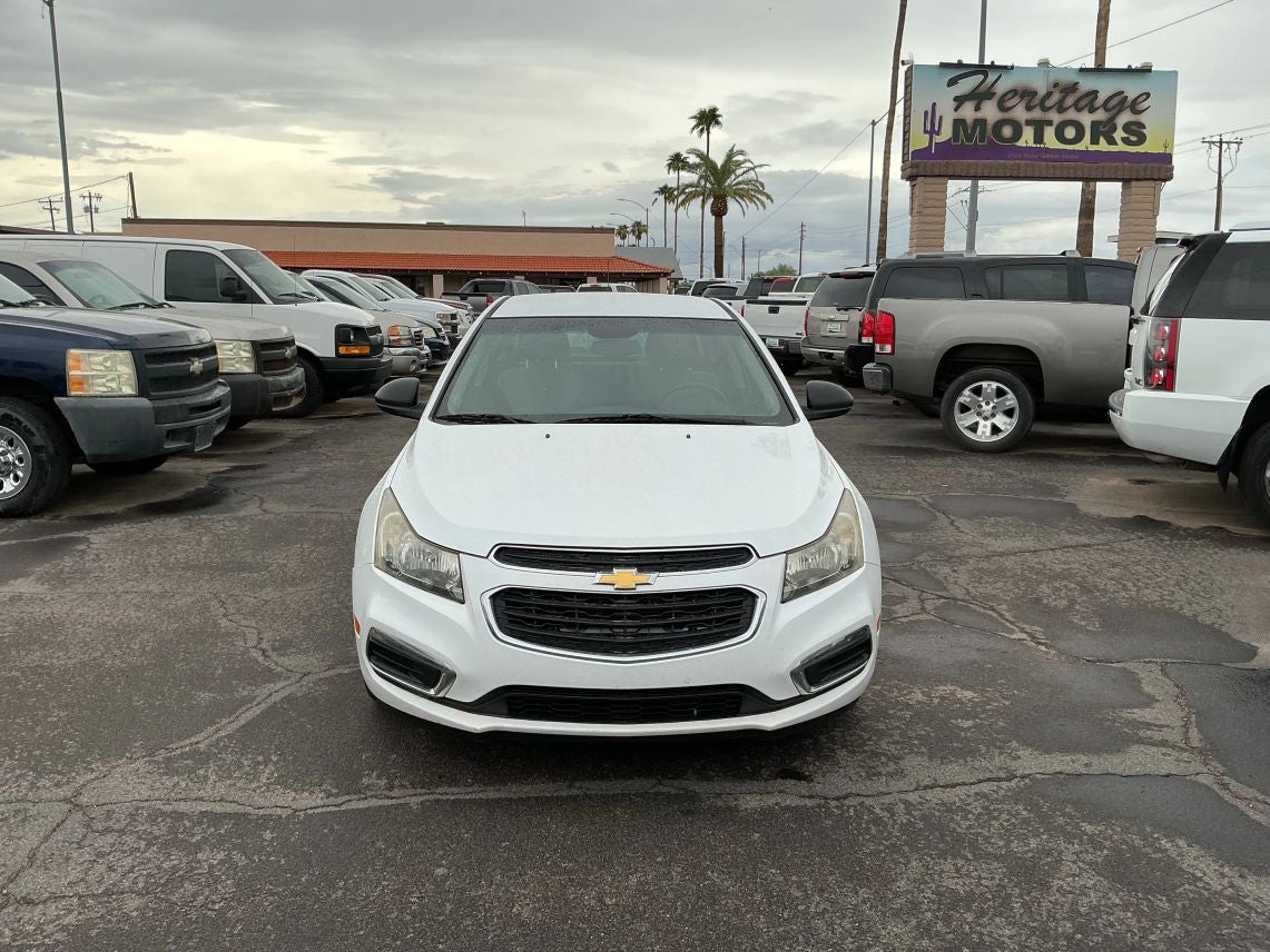 2015 Chevrolet Cruze Sedan LS Auto