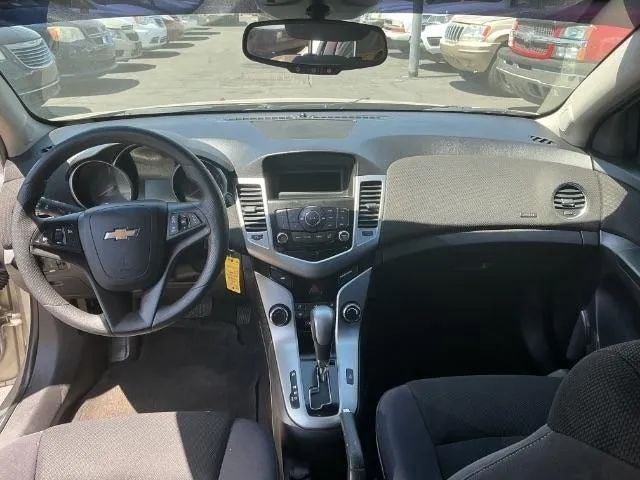2015 Chevrolet Cruze 1LT Sedan 4D