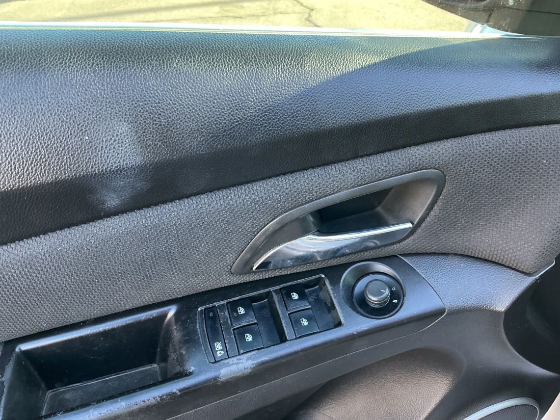 2012 Chevrolet Cruze LT Sedan 4D