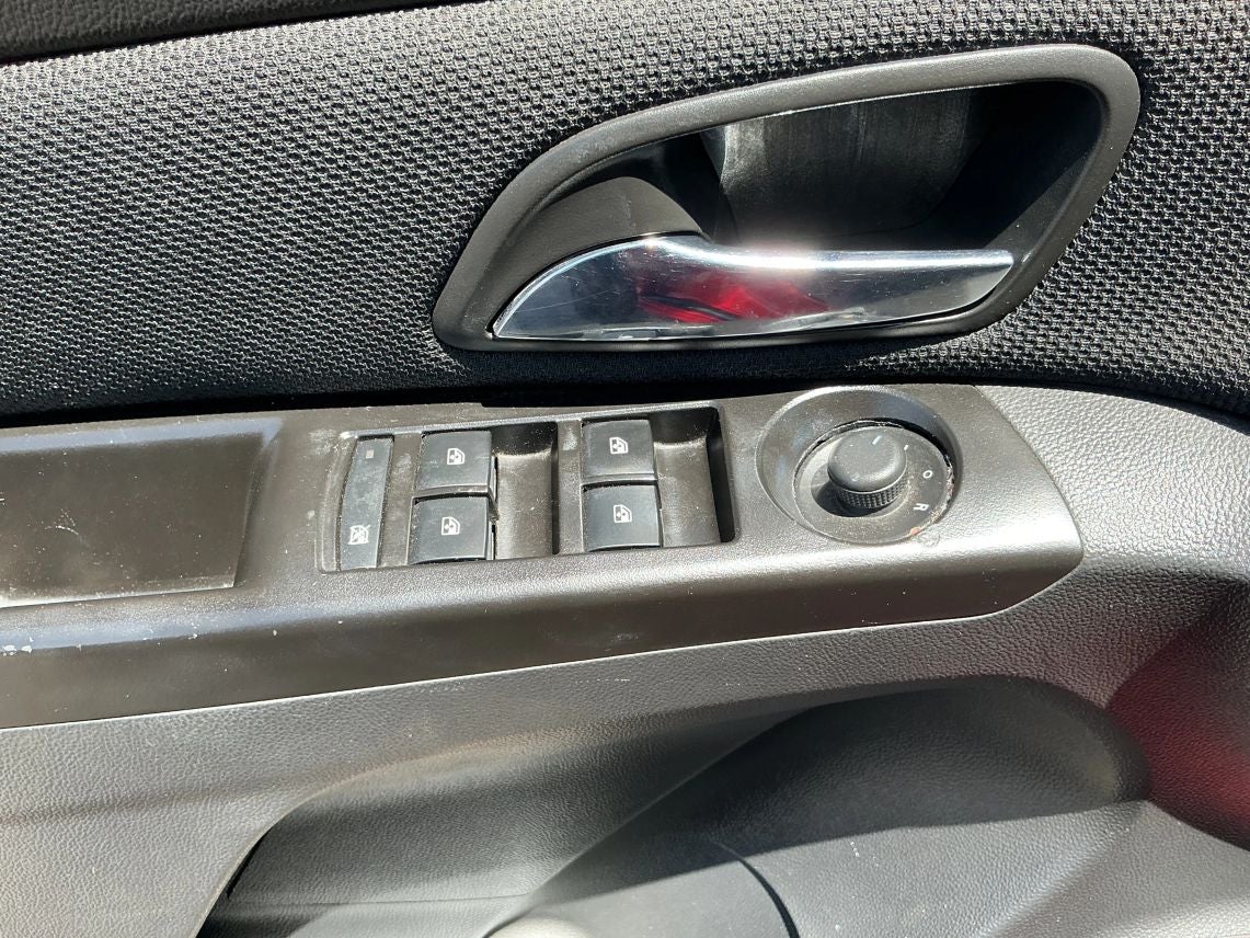 2014 Chevrolet Cruze LTZ Sedan 4D