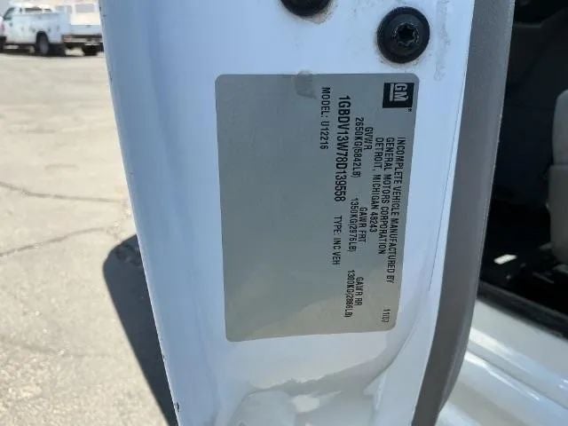 2008 El Dorado IC Minivan 4D