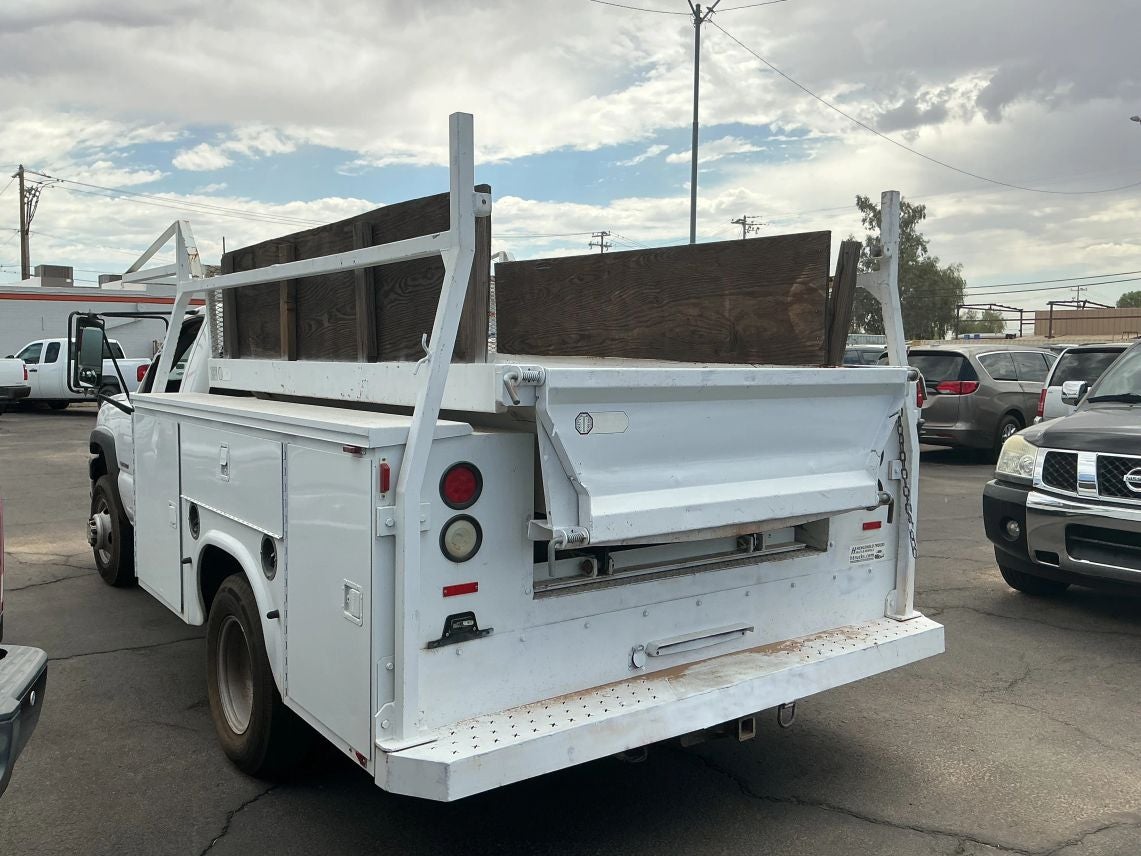 2007 Chevrolet Silverado 3500 Regular Cab Work Truck