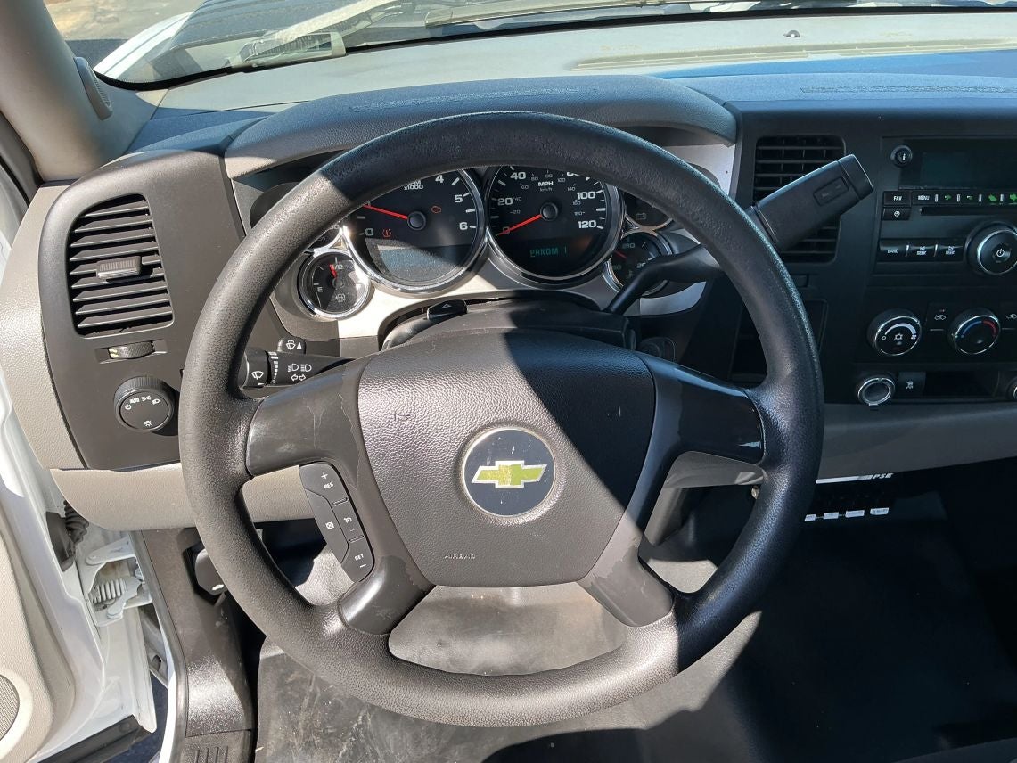 2011 Chevrolet Silverado 2500 HD Extended Cab Work Truck Pickup 4D 8 ft