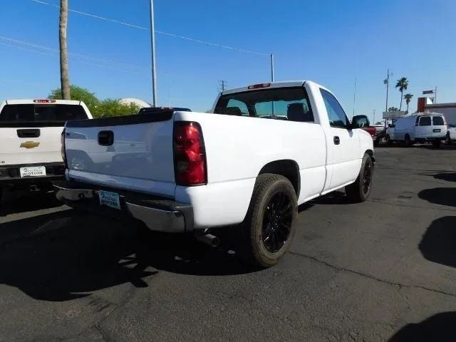 2006 Chevrolet Silverado 1500 Regular Cab Work Truck Pickup 2D 6 1/2 ft