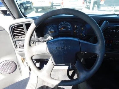 2006 GMC Sierra 3500 Regular Cab & Chassis 161.5" W.B. 2D