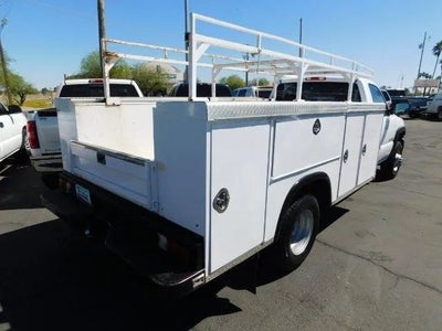 2006 GMC Sierra 3500 Regular Cab & Chassis 161.5" W.B. 2D