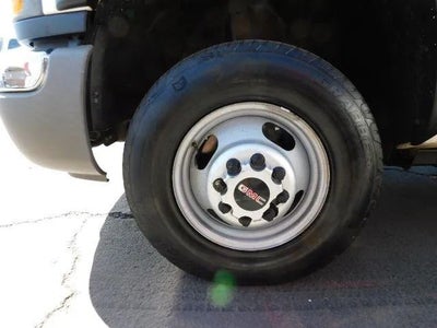 2006 GMC Sierra 3500 Regular Cab & Chassis 161.5" W.B. 2D