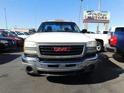 2005 GMC Sierra 3500 Regular Cab & Chassis 161.5" W.B. 2D