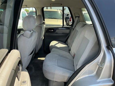 2008 GMC Envoy SLE Sport Utility 4D