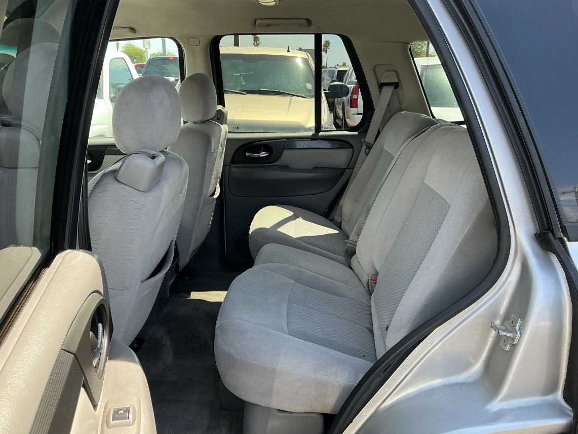 2008 GMC Envoy SLE Sport Utility 4D