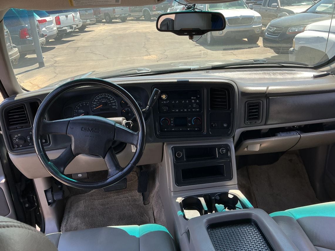 2003 GMC Yukon SLT Sport Utility 4D