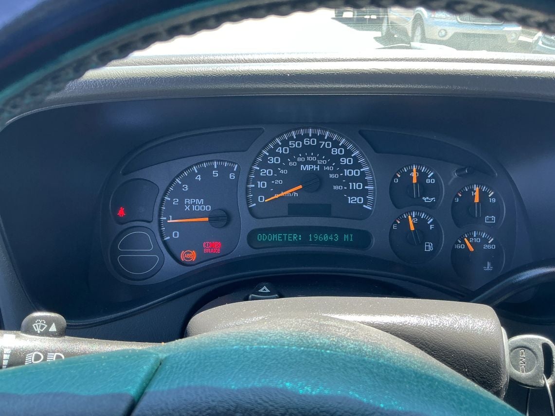 2003 GMC Yukon SLT Sport Utility 4D
