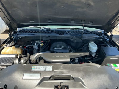 2003 GMC Yukon SLT Sport Utility 4D