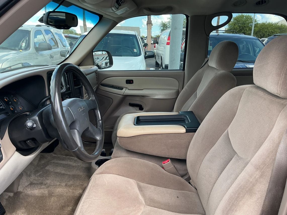 2003 GMC Yukon SLE Sport Utility 4D