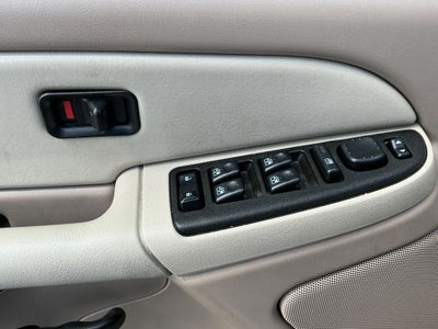 2003 GMC Yukon SLE Sport Utility 4D