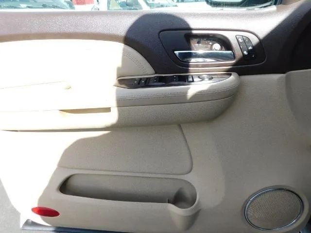 2008 GMC Yukon Denali Sport Utility 4D