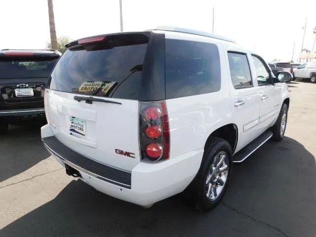 2008 GMC Yukon Denali Sport Utility 4D