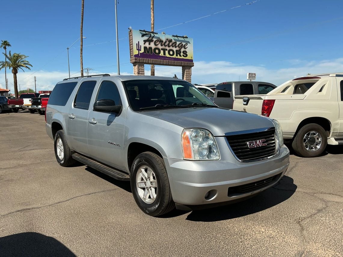 2011 GMC Yukon XL 1500 SLE Sport Utility 4D