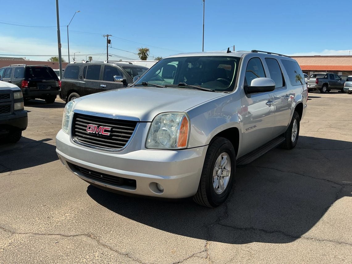 2011 GMC Yukon XL 1500 SLE Sport Utility 4D