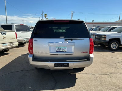 2011 GMC Yukon XL 1500 SLE Sport Utility 4D